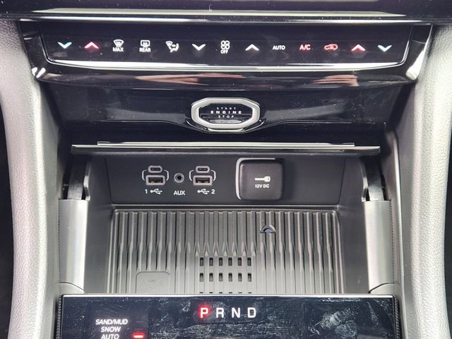 New 2026 Jeep Grand Cherokee Altitude AWD/4WD image 14