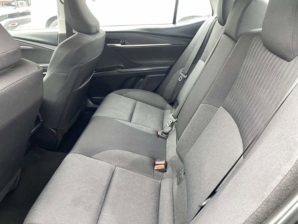 Used 2025 Toyota Camry LE image 41