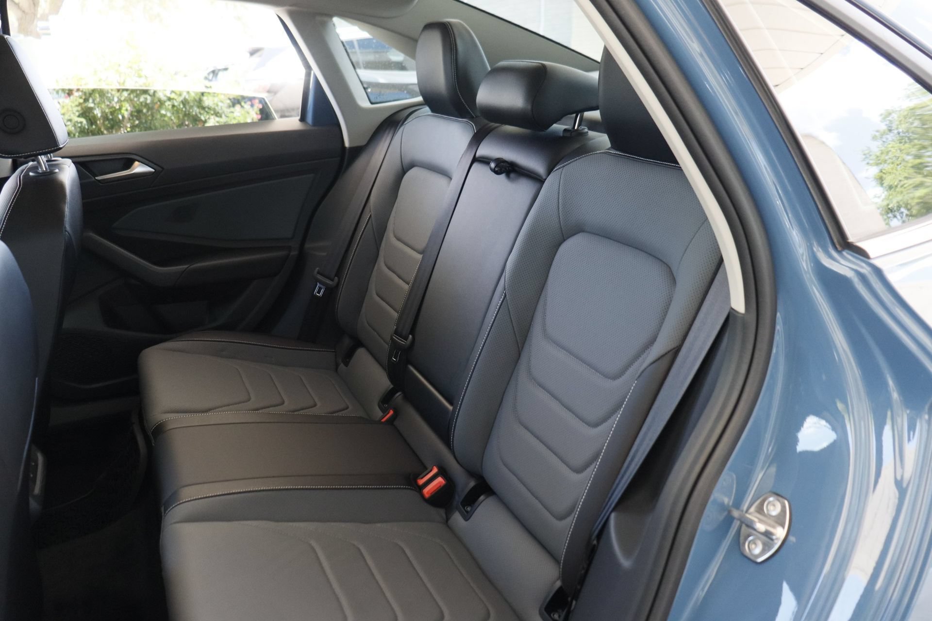 Certified 2026 Volkswagen Jetta SEL FWD image 28