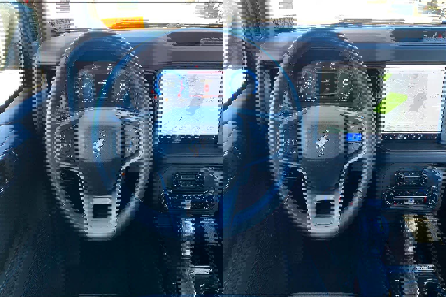 Used 2025 Ford Bronco Big Bend image 6