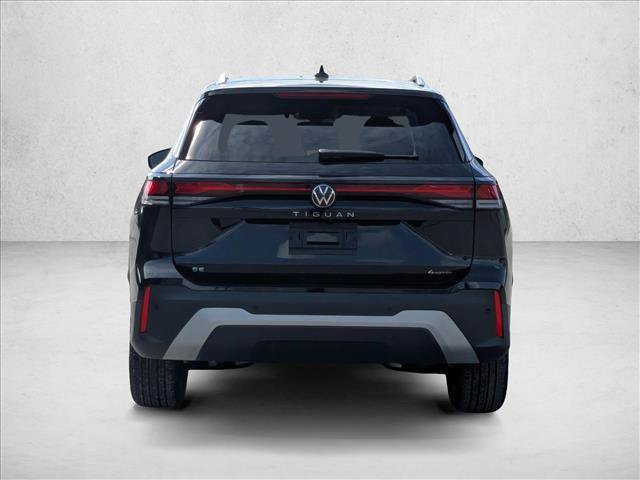 New 2026 Volkswagen Tiguan SE AWD/4WD image 8