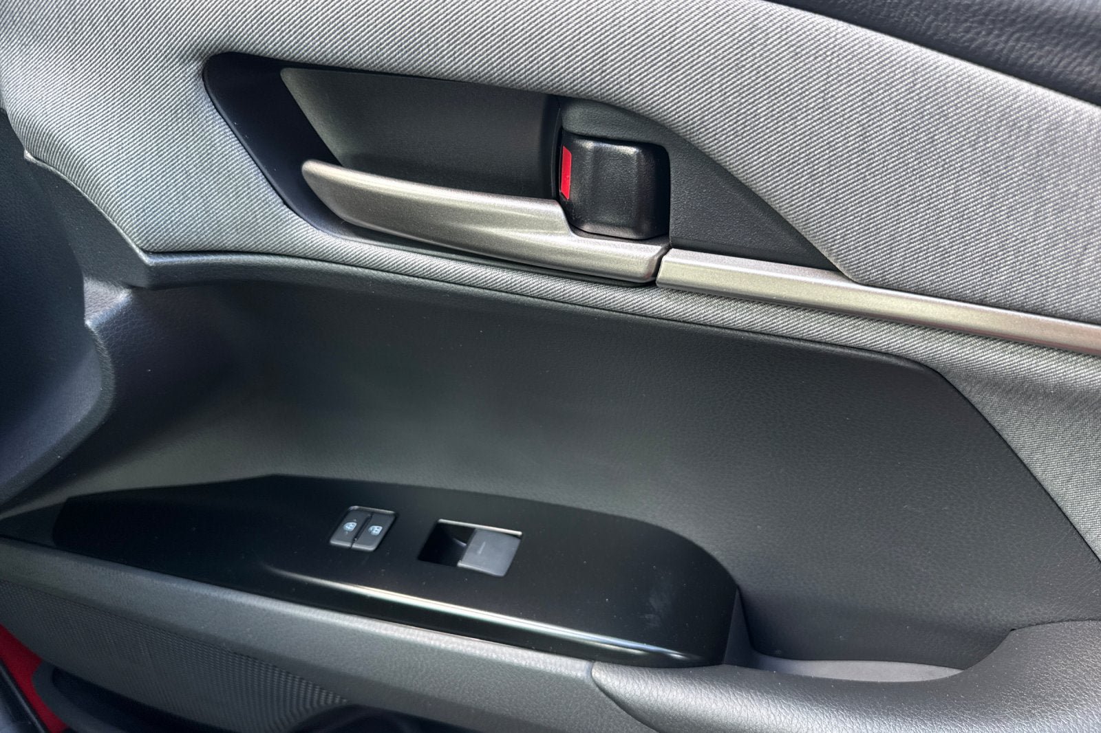 New 2026 Toyota Camry LE w/ Convenience Package FWD image 18