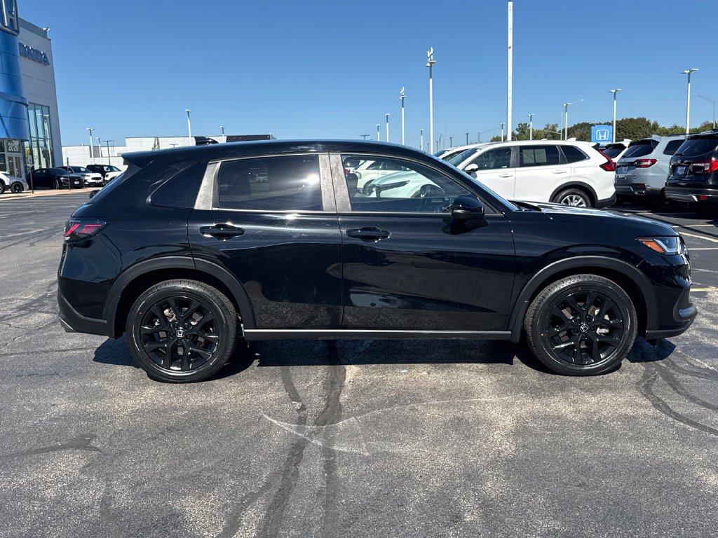 Certified 2025 Honda HR-V Sport image 12