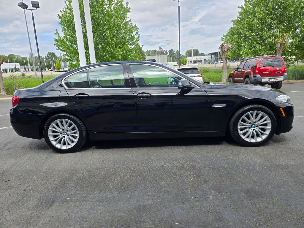 Used 2016 BMW 528i xDrive Sedan AWD/4WD image 6
