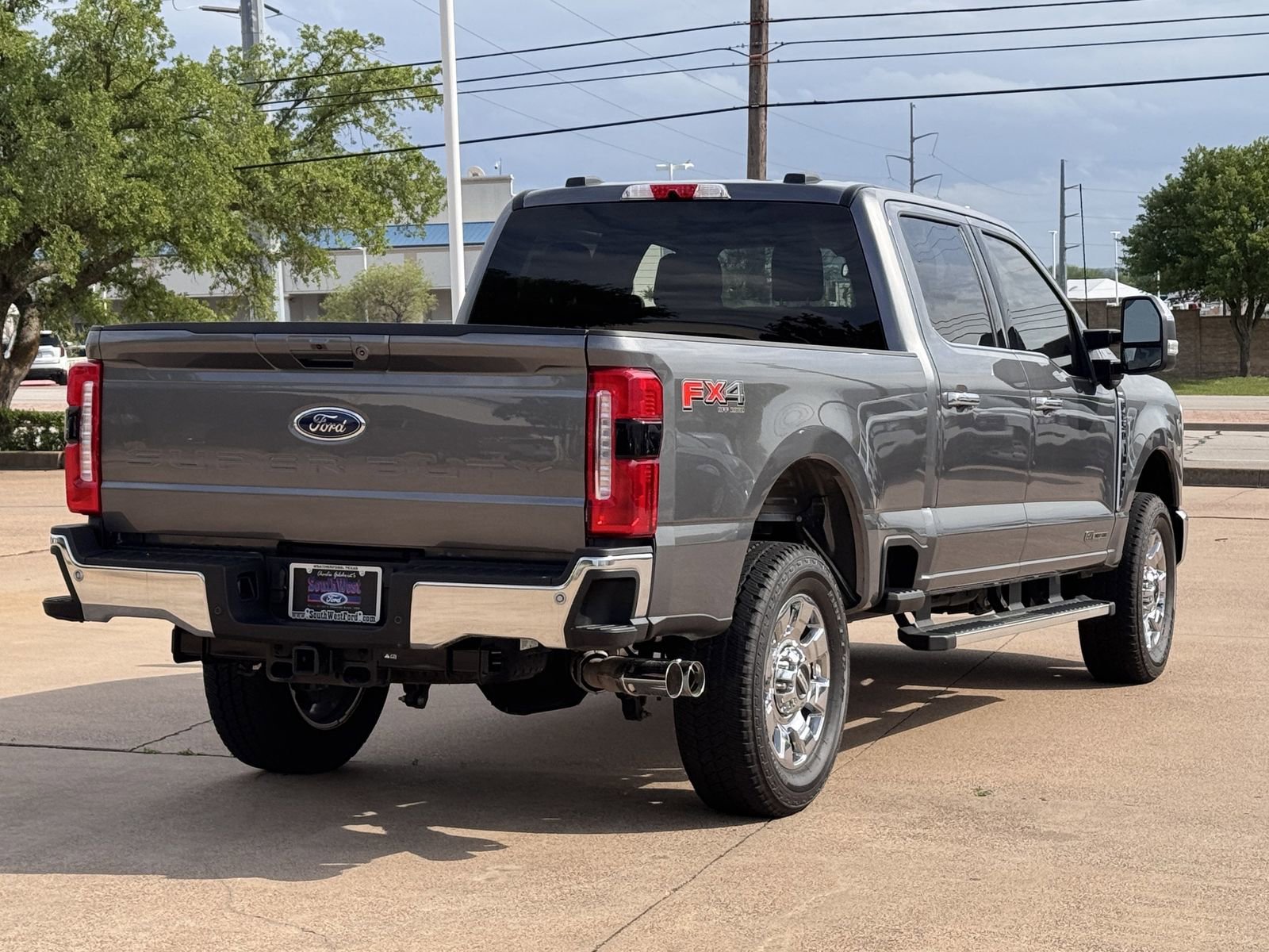 Certified 2025 Ford F250 Lariat w/ Chrome Package image 4