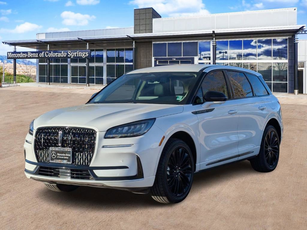 Used 2024 Lincoln Corsair AWD w/ Equipment Group 101A image 3