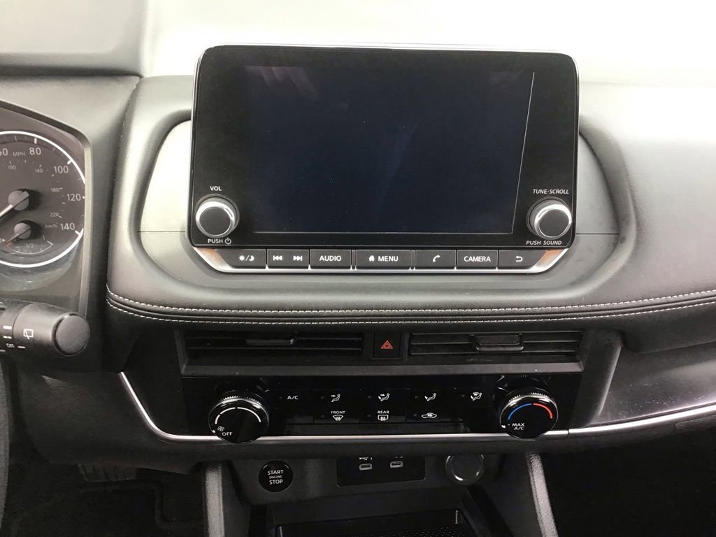 Used 2025 Nissan Rogue S FWD image 19