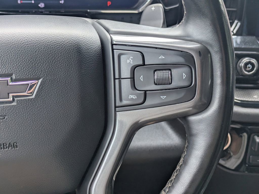 Used 2024 Chevrolet Silverado 1500 ZR2 image 18