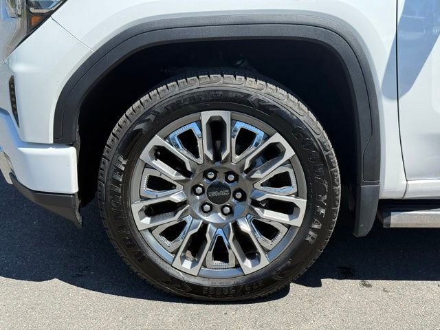 Used 2024 GMC Sierra 1500 Denali Ultimate AWD/4WD image 17