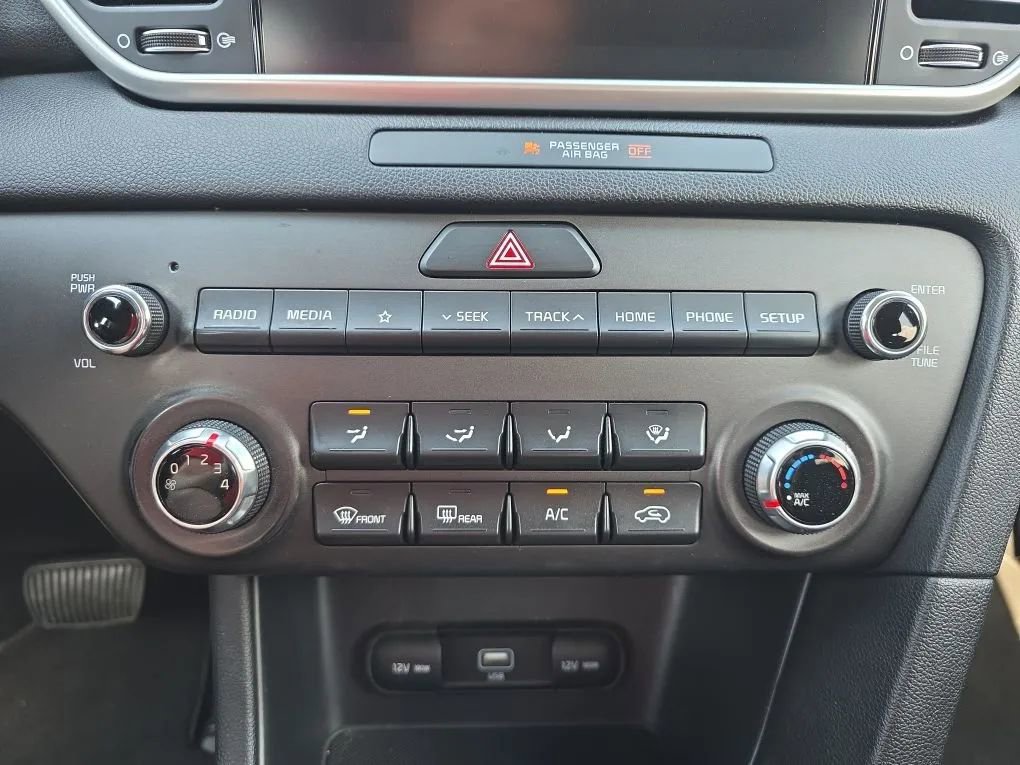 Used 2022 Kia Sportage LX image 28