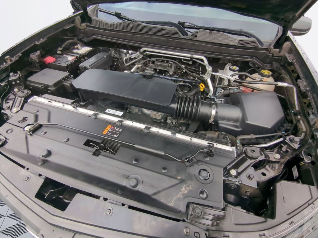 Used 2023 Chevrolet Colorado W/T image 31