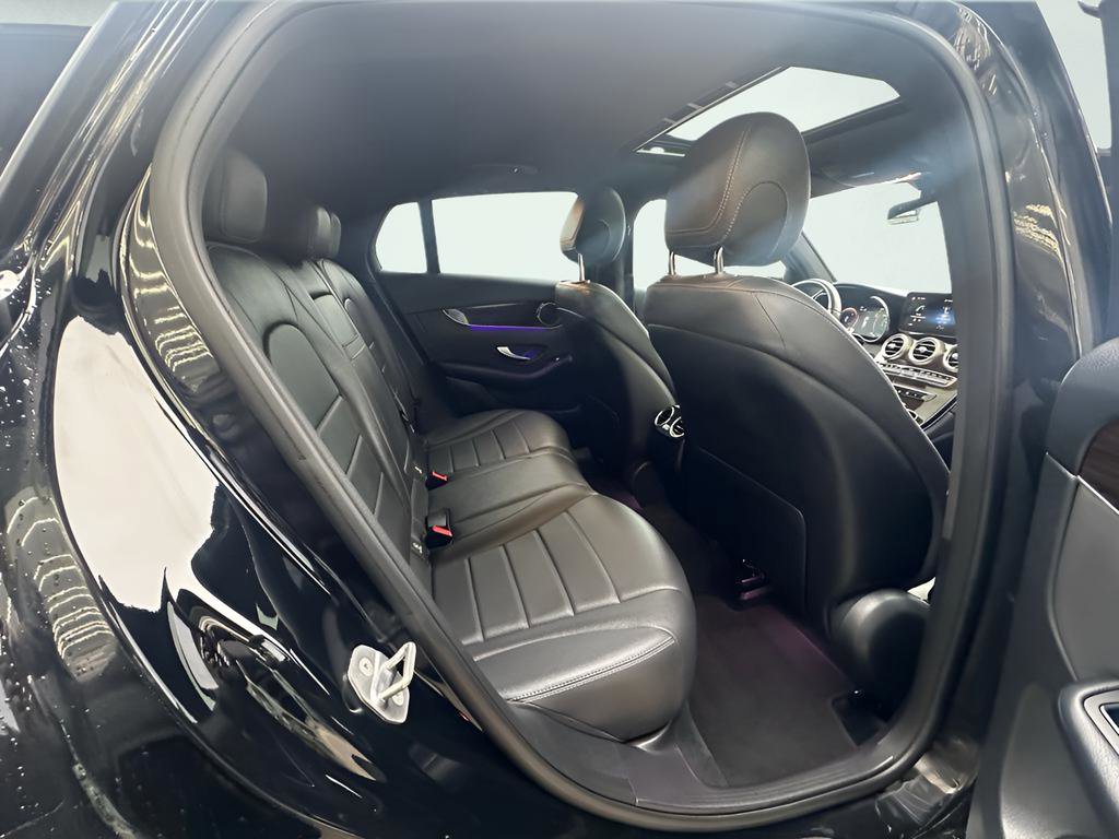 Used 2020 Mercedes-Benz GLC 300 4MATIC Coupe image 19
