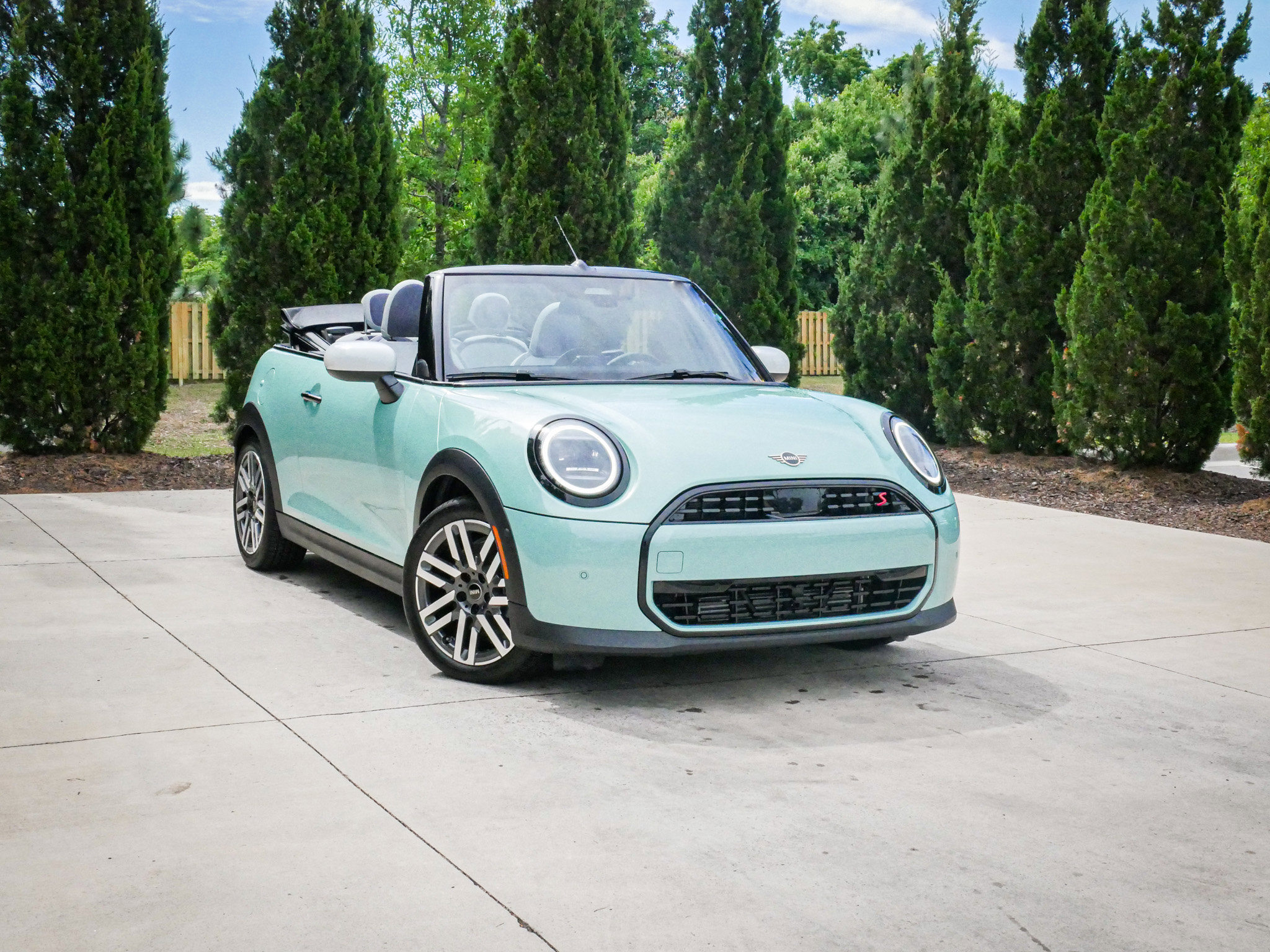 Used 2025 MINI Cooper S FWD image 2