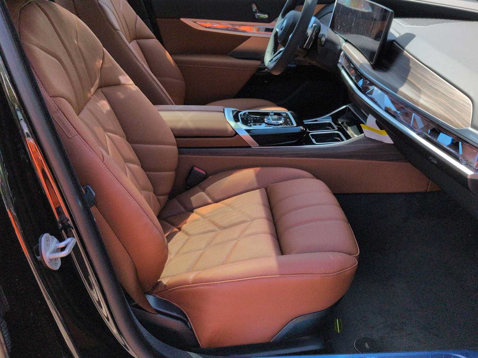 New 2026 BMW 760i xDrive AWD/4WD image 24