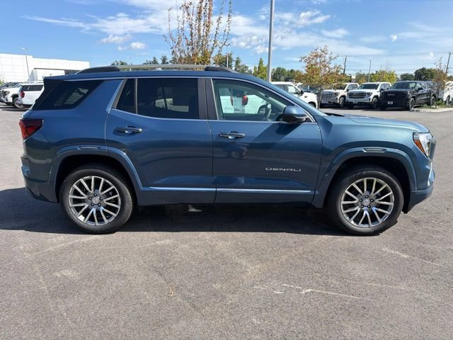 New 2027 GMC Terrain Denali w/ LPO, Floor Liner Package AWD/4WD image 4