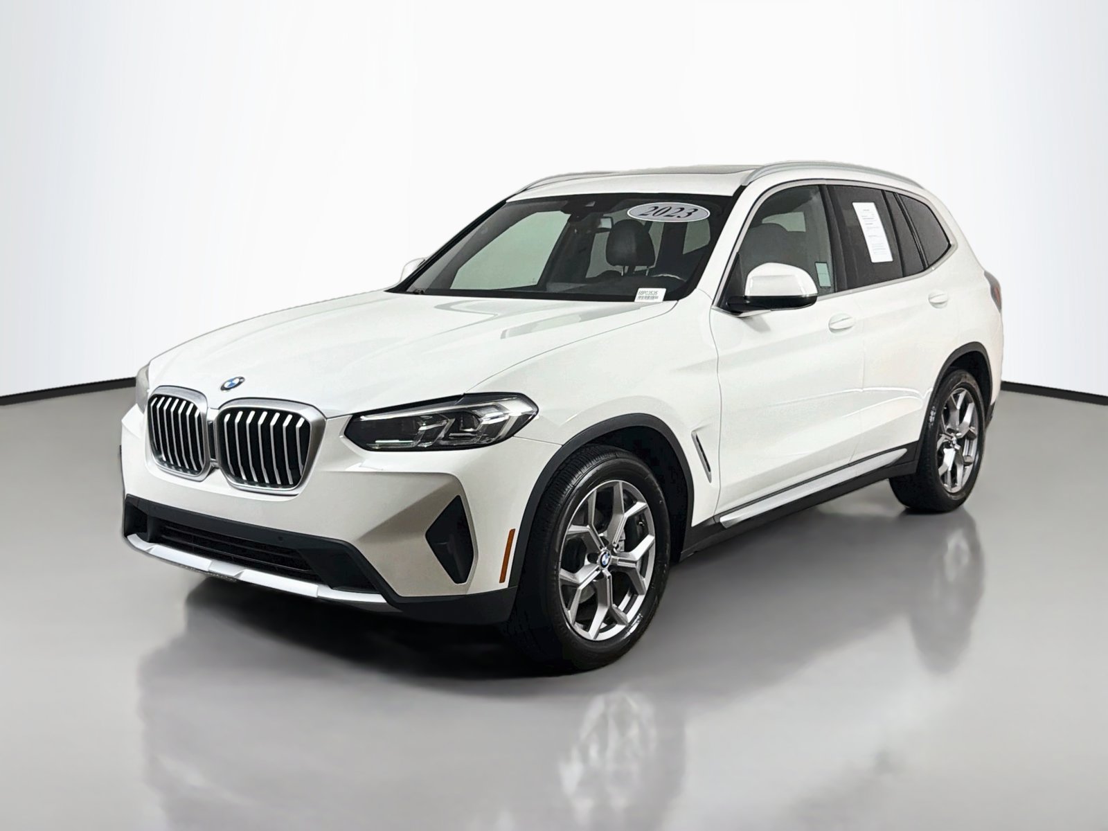 Used 2023 BMW X3 sDrive30i w/ Convenience Package RWD image 1