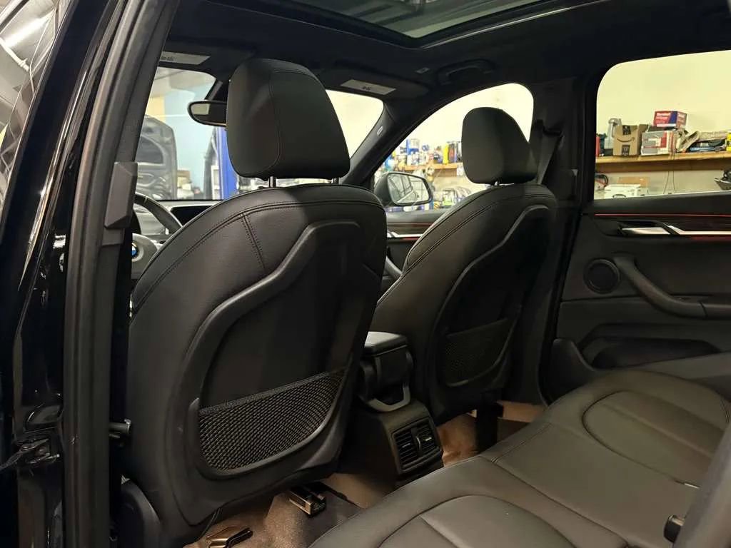 Used 2018 BMW X1 xDrive28i w/ Convenience Package AWD/4WD image 25