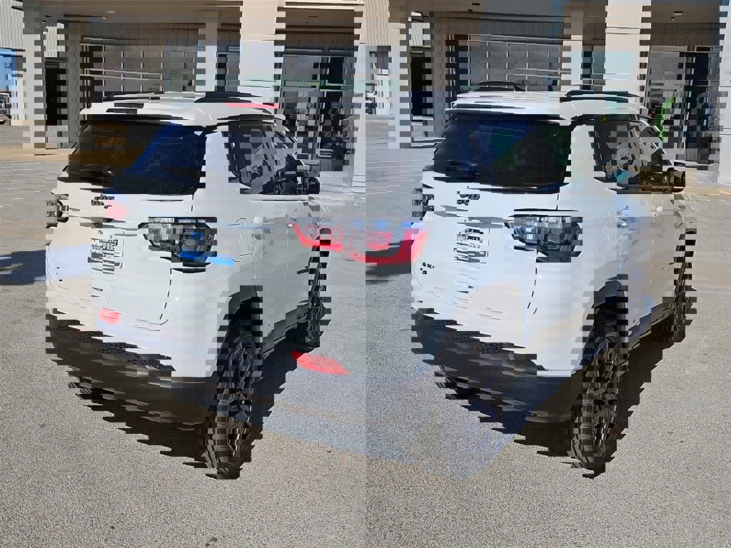 New 2026 Jeep Compass Latitude image 6