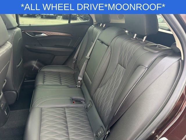 Used 2022 Buick Envision Avenir w/ Technology Package II AWD/4WD image 18