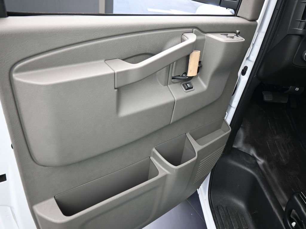 New 2025 Chevrolet Express 2500 w/ Driver Convenience Package image 16