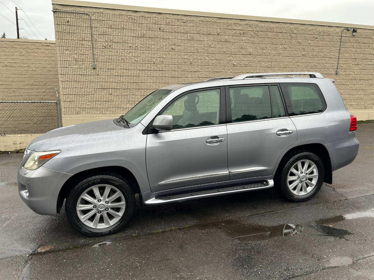 Used 2008 Lexus LX 570 4WD image 8