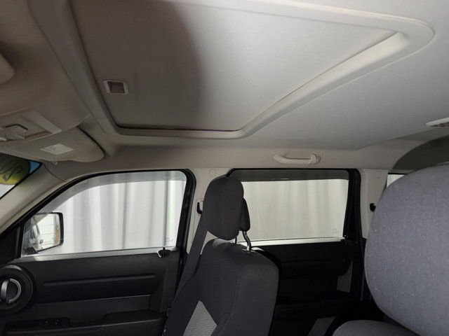 Used 2010 Dodge Nitro SE image 18