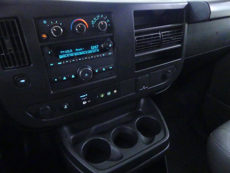 Used 2022 Chevrolet Express 3500 LS RWD image 10
