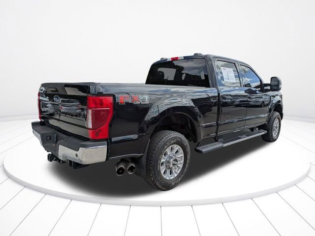 Used 2021 Ford F250 XLT w/ XLT Value Package AWD/4WD image 4
