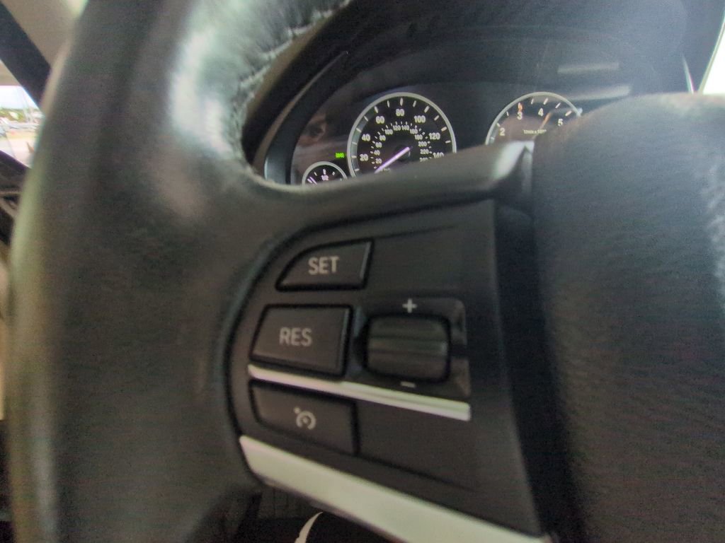 Used 2016 BMW X5 xDrive40e AWD/4WD image 15