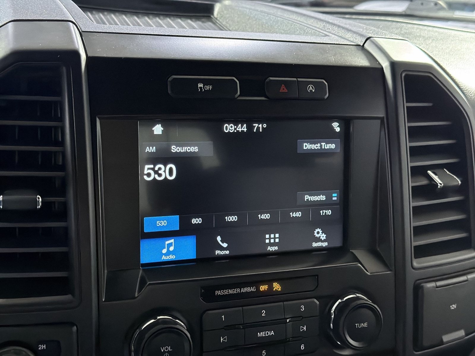 Used 2018 Ford F150 XL w/ Equipment Group 101A Mid AWD/4WD image 32