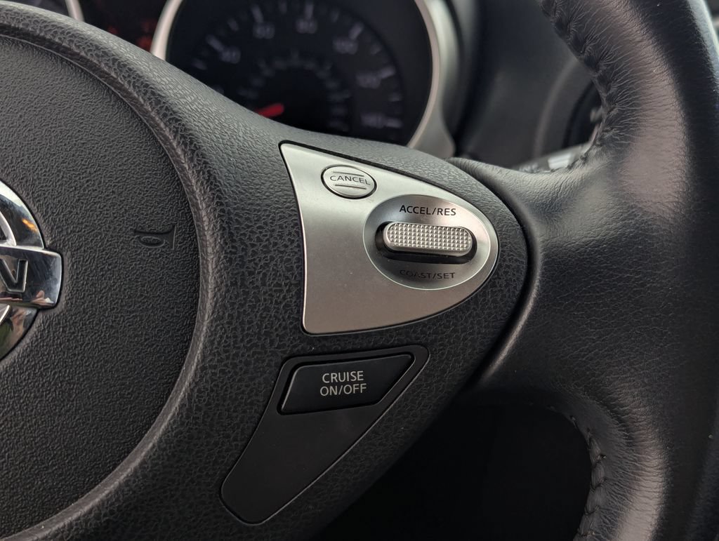 Used 2014 Nissan Juke SV AWD/4WD image 18