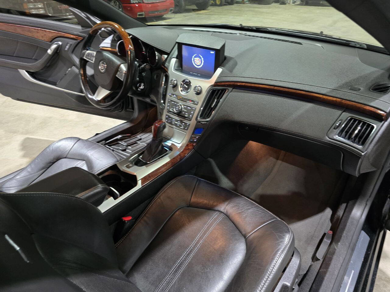 Used 2012 Cadillac CTS Premium image 30