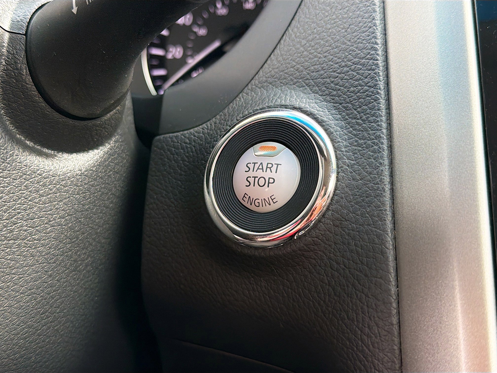 Used 2013 Nissan Altima 2.5 SV image 8