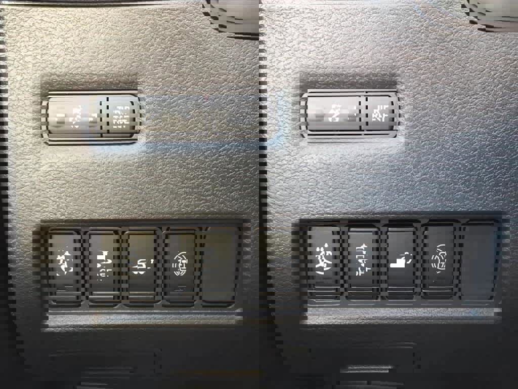 Used 2023 Nissan Murano Platinum w/ Cargo Package image 18