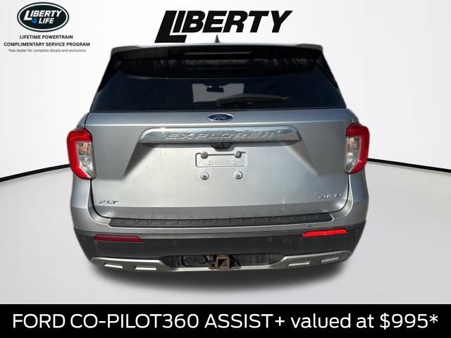 Used 2023 Ford Explorer XLT w/ Equipment Group 202A image 6