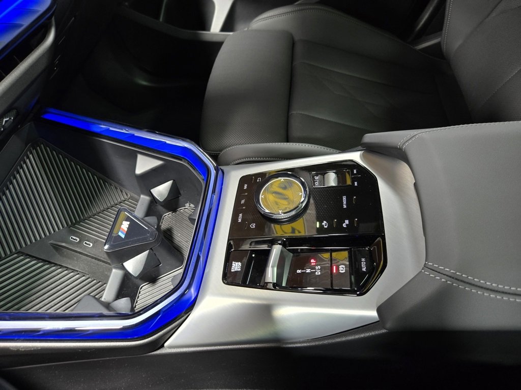 Used 2025 BMW X3 M50 w/ Premium Package image 29