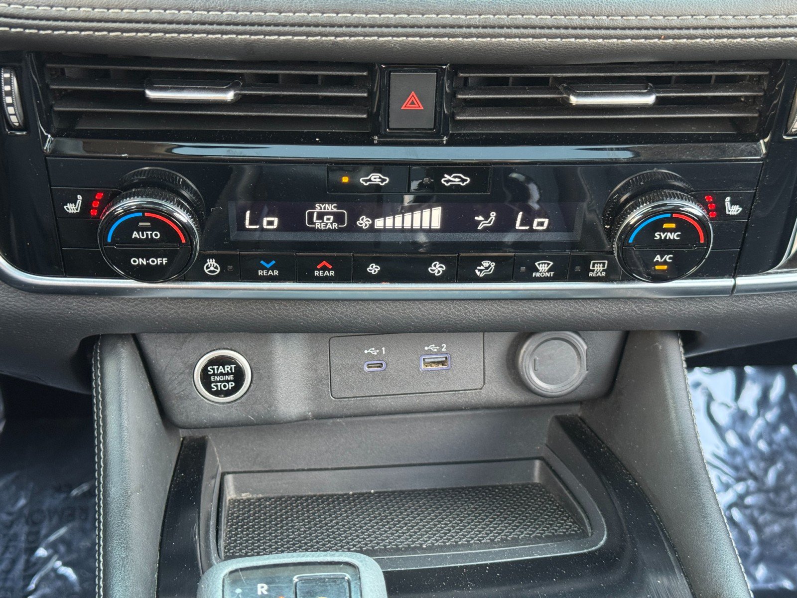 Used 2022 Nissan Rogue SL FWD image 26