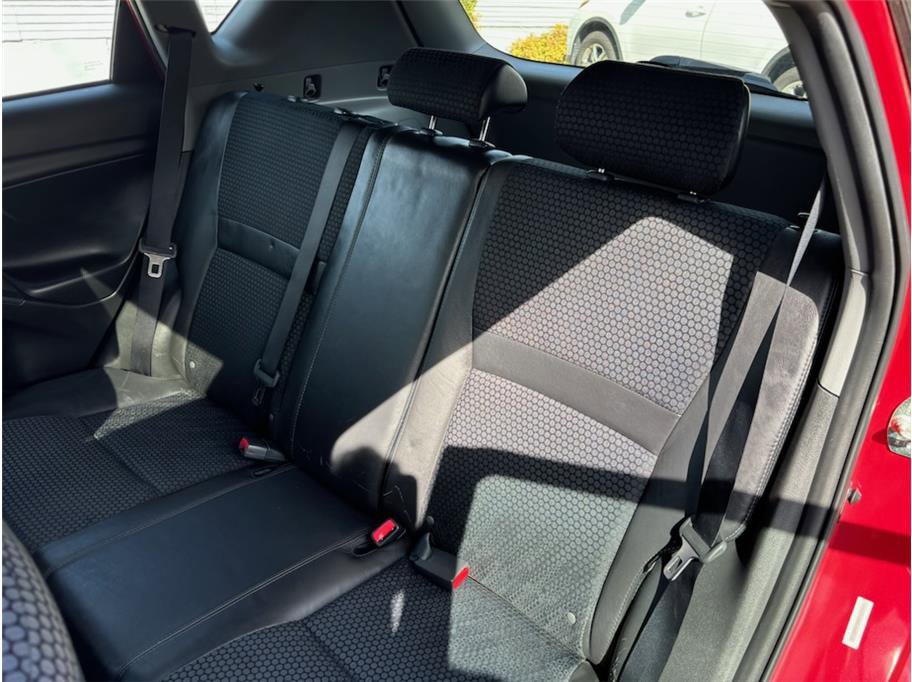 Used 2009 Pontiac Vibe GT image 9