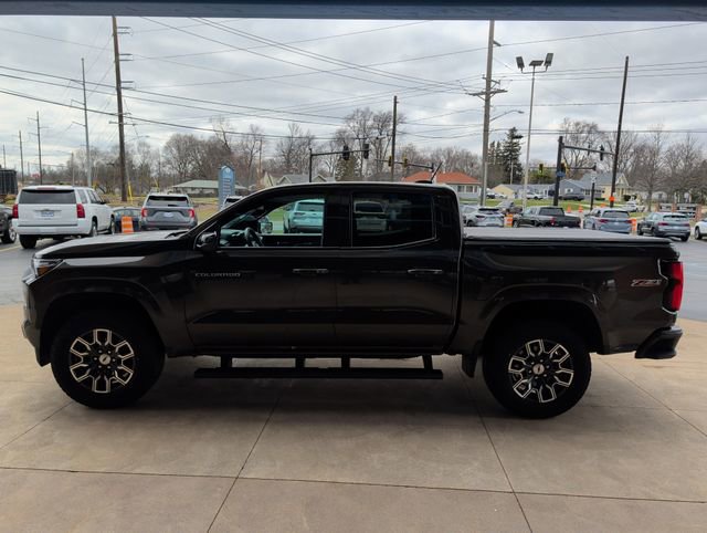 Certified 2023 Chevrolet Colorado Z71 w/ Z71 Convenience Package 2 image 4
