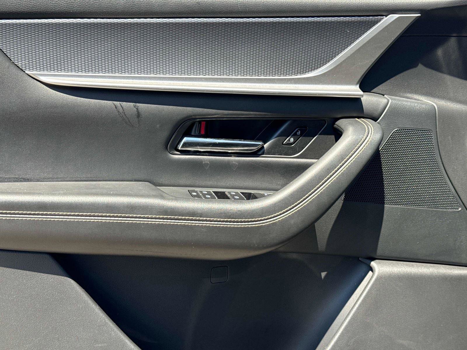 Certified 2025 MAZDA CX-90 3.3 Turbo w/ Preferred Package image 19