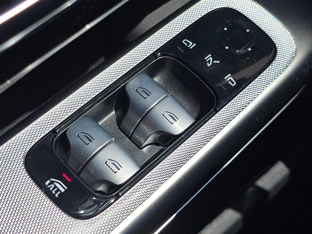 New 2027 Mercedes-Benz CLE 300 4MATIC Cabriolet image 25