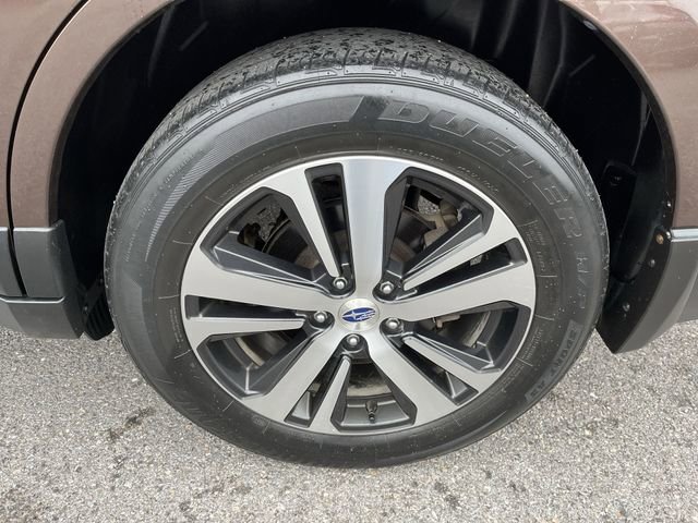 Used 2019 Subaru Outback 2.5i Limited w/ Popular Package #2 AWD/4WD image 21