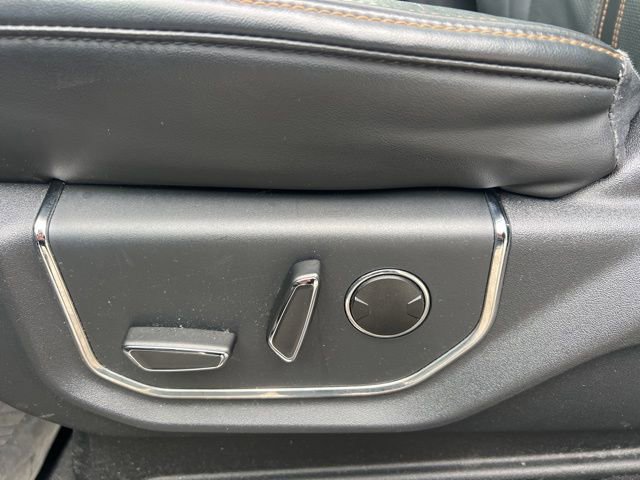 Used 2023 Ford Expedition Platinum image 24