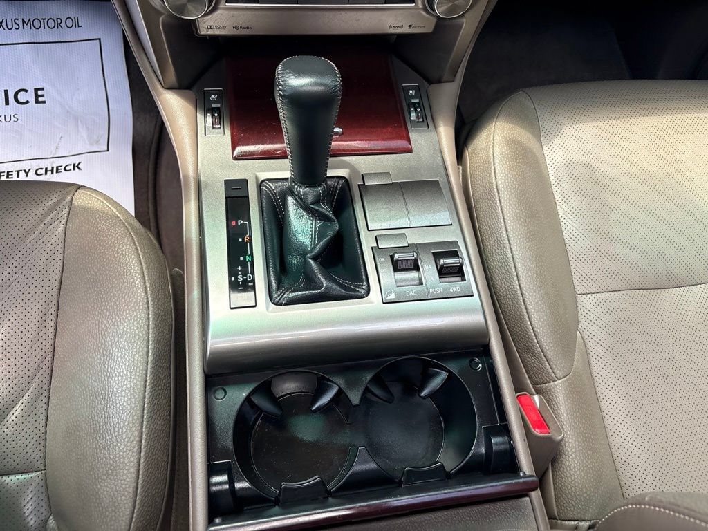 Used 2016 Lexus GX 460 w/ Premium Package AWD/4WD image 16