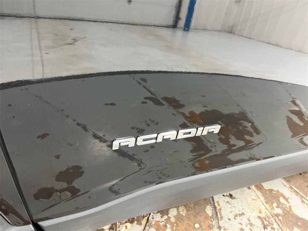 Used 2017 GMC Acadia SLT image 27