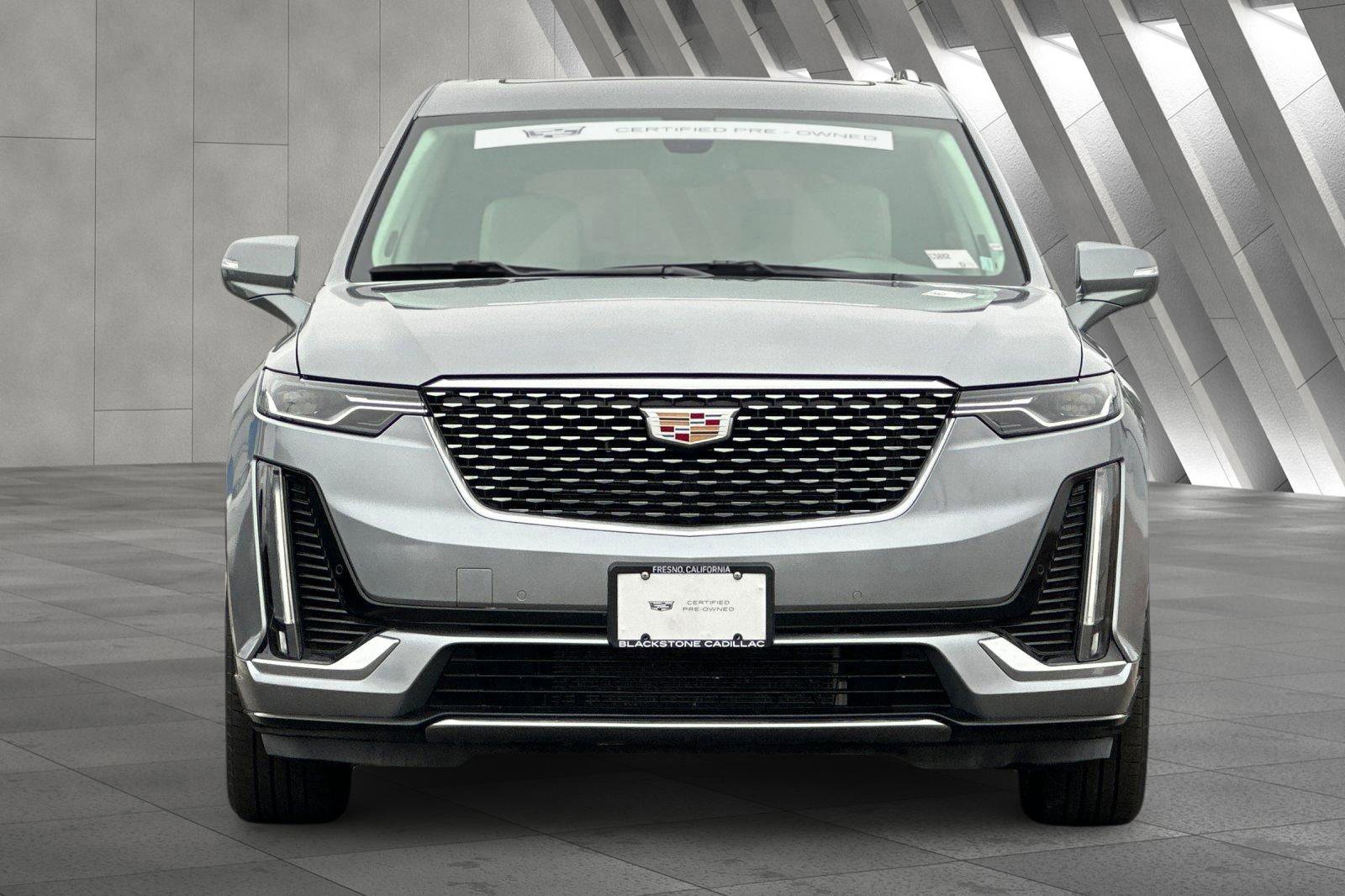 Certified 2025 Cadillac XT6 Premium Luxury image 9