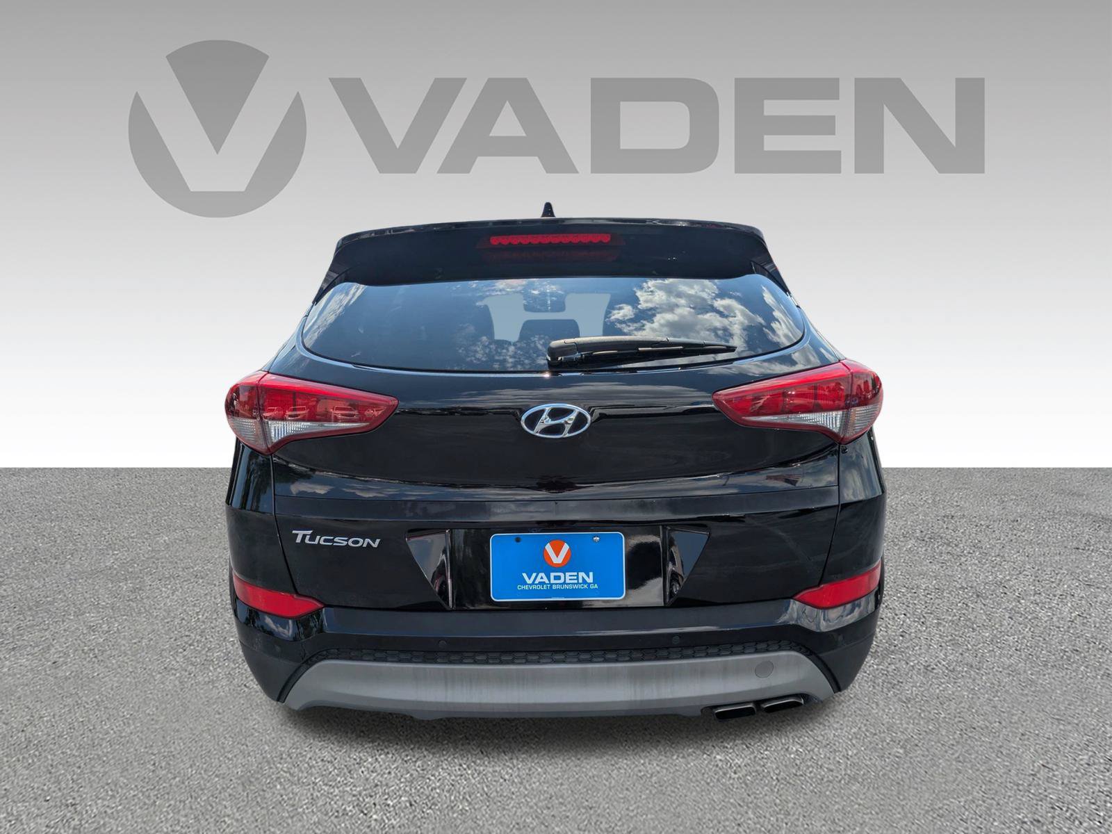 Used 2018 Hyundai Tucson Value w/ Cargo Package FWD image 27