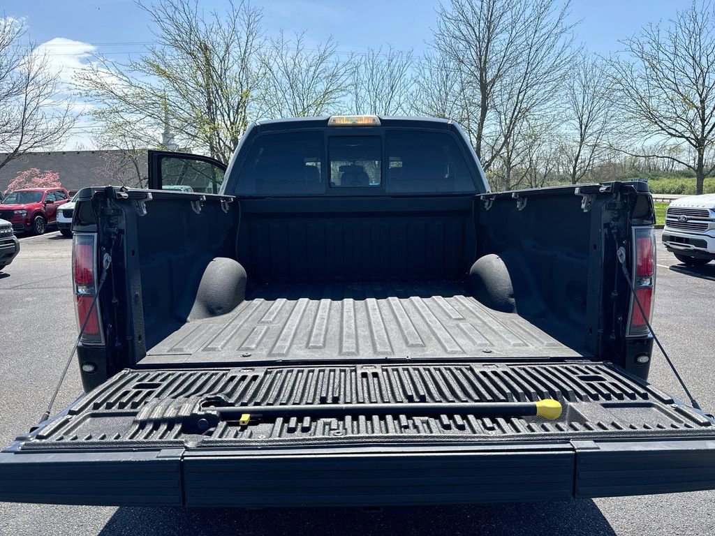 Used 2014 Ford F150 Raptor image 25