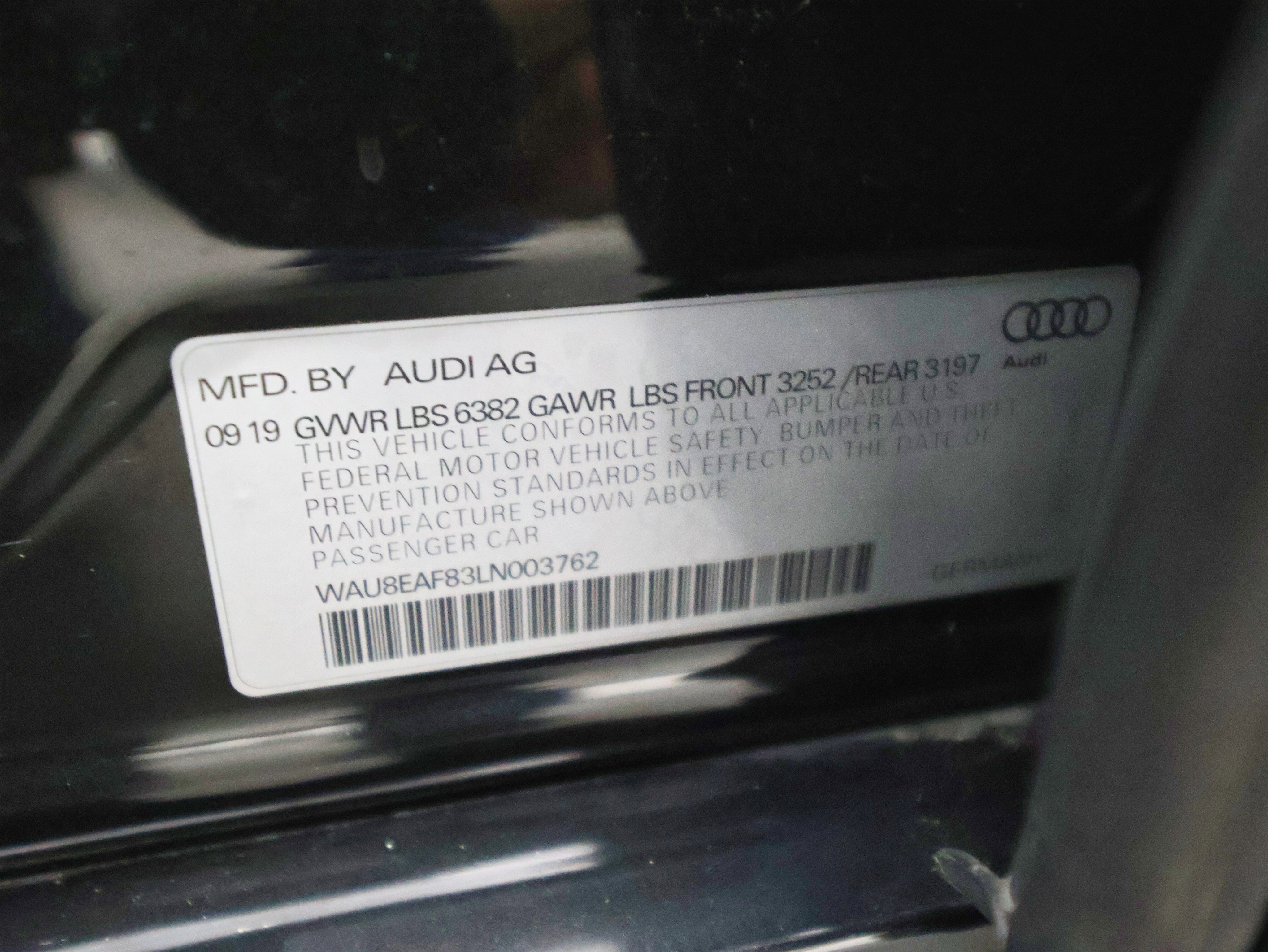 Used 2020 Audi A8 L 4.0T w/ Executive Package image 73