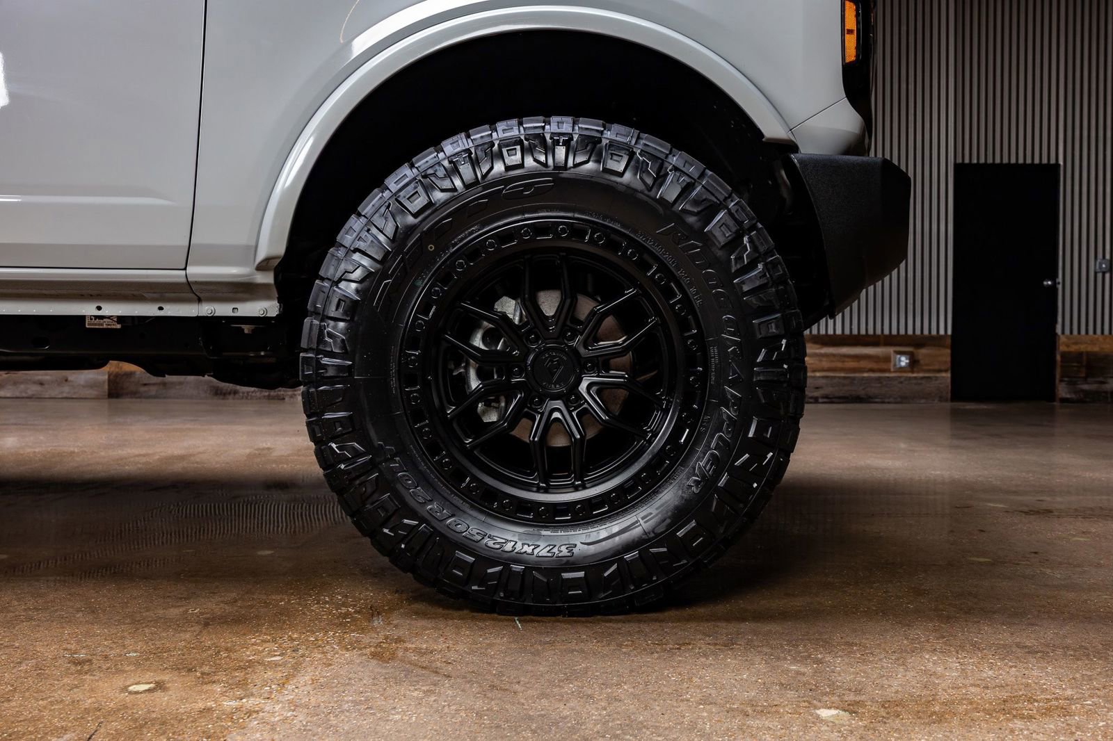 Used 2026 Ford Bronco Outer Banks image 12